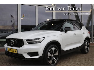 Volvo XC40 1.5 T4 211PK RECHARGE R-DESIGN Panodak | Leer | Wit Metallic | Camera | Keyless | Adapt.Cruise | 19 Inch Lm | Pdc v+a |