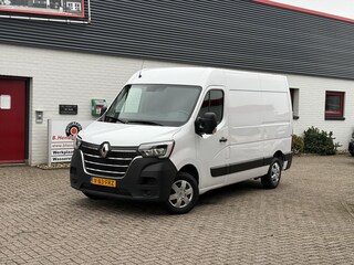 Renault Master GB 2.3 Blue dCi 150pk L2H2 T35 FWD Work Edition/ Trekhaak/ Vloer + wandplaat/ Camera achter/ Navigatie/ 1 Eigenaar/ Origineel NL/ NAP