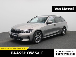 BMW 3-serie Touring 320e Business Edition Plus | Automaat | LMV | Navigatie | Schuifdak | Stoel verwarming | Virtual cockpit | Half leder | Parkeer sensoren | Elec. achterklep | Virtual cockpit | Camera | Climate control | Cruise control | DAB |