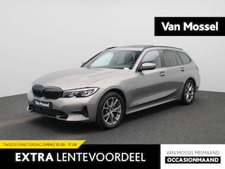 BMW 3-serie Touring 320e Business Edition Plus | Automaat | LMV | Navigatie | Schuifdak | Stoel verwarming | Virtual cockpit | Half leder | Parkeer sensoren | Elec. achterklep | Virtual cockpit | Camera | Climate control | Cruise control | DAB |