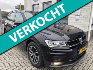 Volkswagen Tiguan 1.5 TSI ACT Comfortline Business / Trekhaak / Telefoon / Navigatie / Carplay optie / Cruise Controle / Climate