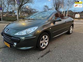 Peugeot 307 CC 2.0-16V / airco / cruise.control / leder / pdc / lmv / trekhaak / nap...