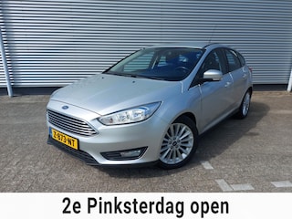 Ford Focus 1.0 Titanium Edition, airco,stoelverwarming,voorruit verwarmd,