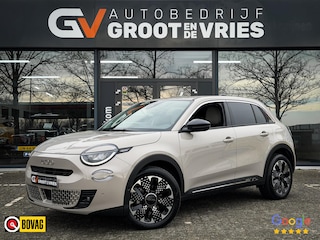 Fiat 600 e La Prima 54 kWh Camera|Massage|Carplay|Leer