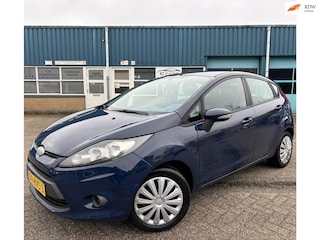 Ford Fiesta 1.25 Trend 5-Deurs| Airco | EL Ramen | Nieuwe Koppeling | Radio met aux|