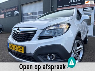 Opel Mokka 1.4 T Innovation met leer en parkeersensoren en navigatie en bluetooth telefoon en airco en cruise controle