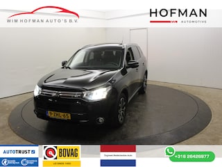 Mitsubishi Outlander 2.0 PHEV Instyle X-Line Dealer onderhouden Trekhaak Pano Vol Leder Camera