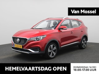MG ZS Luxury 45 kWh | Panoramadak | Leder | Stoelverwarming | Carplay |