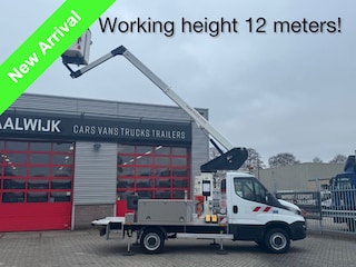 Iveco Daily 35S14 200 kg 2 persoonslift