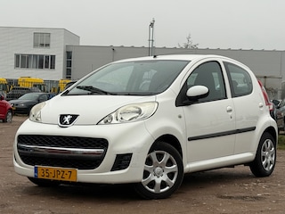 Peugeot 107 1.0-12V Sublime/LAAG KM/ ZEER ZUINIG