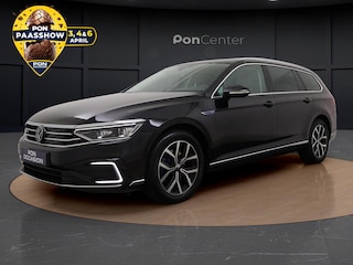 Volkswagen Passat 1.4 TSI PHEV GTE Business | Carplay | Camera | Parkeerhulp | Side Assist | ACC | Matrix LED | 17'' |