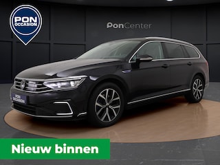 Volkswagen Passat 1.4 TSI PHEV GTE Business | Carplay | Camera | Parkeerhulp | Side Assist | ACC | Matrix LED | 17'' |