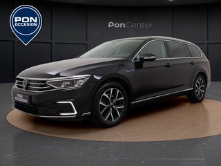 Volkswagen Passat 1.4 TSI PHEV GTE Business | Carplay | Camera | Parkeerhulp | Side Assist | ACC | Matrix LED | 17'' |
