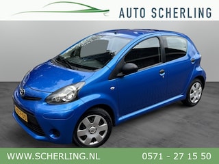 Toyota Aygo 1.0 VVT-i Now 5-drs. Airco, 1e Eigenaar! 73 dkm! NL-auto