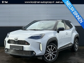 Toyota Yaris Cross GR Sport Panoramadak, Trekhaak, JBL, HUD, LED, Stoelverwarming, Navigatie, PDC