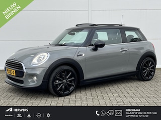 Mini Cooper 1.5 Pepper Business / Lichtmetalen velgen 16" / Cruise control / Parkeersensor achter  /