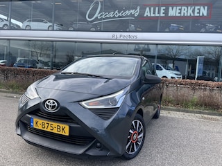 Toyota Aygo 1.0 VVT-i x-fun Airco - Cruise control - Licht metalen velgen 15 inch - Bluetooth - Elektrische ramen voor - Radio - Start/stop systeem - Stuur multifunctioneel - Led verlichting