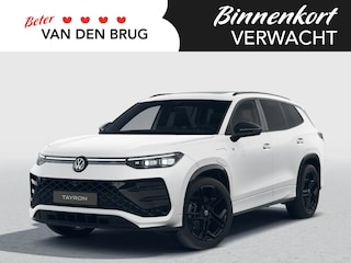 Volkswagen Tayron R-Line Edition 1.5 eHybrid 200 kW / 272 PK SUV 6 v | Trekhaak | 360 Camera | Panorama | Head Up | Black Style | LED Matrix | Travel Assist | Stuur en Stoelverwarming | 20 inch