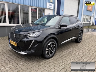 Peugeot 2008 1.2 Allure 130pk Airco Camera Trekhaak Stoelverw.