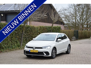 Volkswagen Polo 1.0 TSI Life parkeersensoren navi virtueel NAP 1e eigenaar