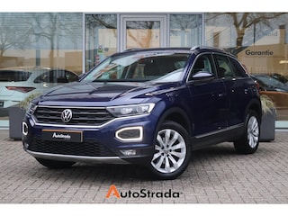 Volkswagen T-Roc 1.5 Sport TSI 150pk | Adaptive Cruise | Climate | LED | Virtual | Stoelverwarming | Camera |