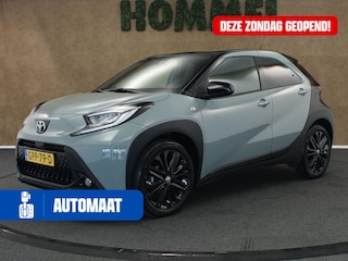 Toyota Aygo 1.0 VVT-i S-CVT Premium - ORIGINEEL NEDERLANDSE AUTO- AFKOMSTIG VAN 1E EIGENAAR - NAVIGATIE - PARKEERSENSOREN  VOOR EN ACHTER - VOORSTOELEN VERWARMD - KEYLESS ENTRY / START - HALF LEDEREN BEKLEDING - 18 INCH LICHT METALEN VELGEN - CAMERA - CLIMATE CONTROL