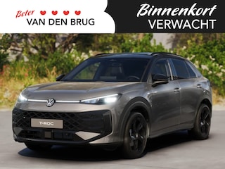 Volkswagen T-Roc R-Line First Edition 1.5 eTSI 110 kW / 150 PK SUV | Panoramadak | Trekhaak | Matrix LED | Harman Kardon | Navigatie | Elektrische Klep |