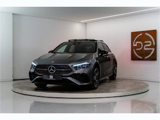 Mercedes-Benz A-klasse 250 e Premium AMG Facelift 218PK | Pano | Keyless | Sfeer | Night | Fabrieksgarantie