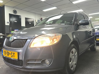 Skoda Roomster 1.6-16V Style