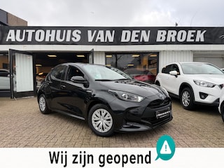 Toyota Yaris 1.5 Hybrid Active|Navi|Cruise|Carplay|Camera|ACC|Climate|Stoelverw|