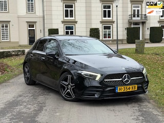 Mercedes-Benz A-klasse 180 Business Solution AMG Night | Pano | Memory