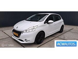 Peugeot 208 1.2 VTi Envy trekhaak nav.
