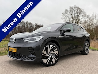 Volkswagen ID.4 GTX 4Motion 77 kWh 300 PK Automaat / HUD / Panoramadak / H-Leder / Camera / Navi / Stoelverwarming / LED / Cruise