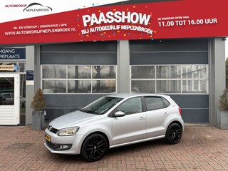 Volkswagen Polo 1.4-16V Trendline Airco,Cruise,Cv,Radio/cd,17Inch 5-deurs | Sportieve uitstraling incl set winterbanden