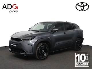 Toyota Urban Cruiser Dynamic 61 kWh | Keyless Entry | Stuurwielverwarming | Navigatie | Apple Carplay | Android Auto