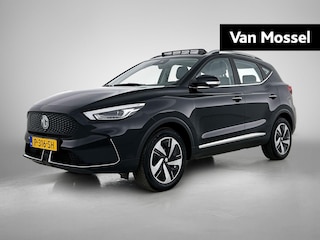 MG ZS Long Range Luxury 70 kWh | WLTP 440 KM | Afneembare trekhaak | Panorama/Schuif-kantel Dak | ACC | ECC | 360 Cam | 17"LMV | DAB | 1e Eigenaar |