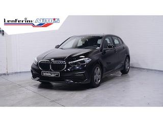 BMW 118i Advantage Led koplampen Stoelverwarming Apple Carplay Camera Navi