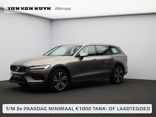 Volvo V60 2.0 B5 AWD Pro / Trekhaak / Lederen Bekleding / Elektrisch Verst. Stoelen / Stoel+Stuurverwarming / Adaptive Cruise / BLIS / Keyless /