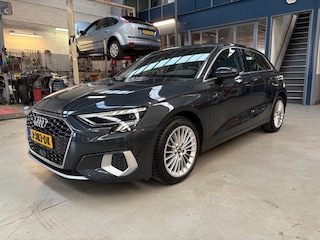 Audi A3 Sportback 35 TFSI 150pk S-tronic Business Edition | Apple carplay / Android auto | Virtual cockpit | Navigatie | Cruise control | NAP | Rijklaar prijs!