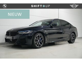 BMW 545e xDrive M-Sport | Schuifdak | Laser | CoPilot