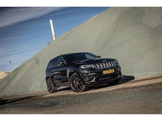 Jeep Grand Cherokee 6.4 V8 SRT Grijs Kenteken - LPG/G3 - Pano - Leder - Xenon