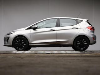 Ford Fiesta 1.1 Sport (APPLE CARPLAY,NAVI,CRUISE,LANE ASSIST,ELEKTRISCH PAKKET,SPORTSTOELEN,NETTE STAAT)