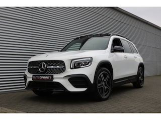 Mercedes-Benz GLB 250 4MATIC AMG Pakket AMG NightPakket (Panoramadak Sportleder/Memory Carplay Burmester Distronic Keyless Sfeer 360Camera Full-Led 19InchAMG PrivacyGlass)