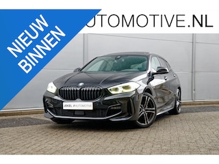 BMW 118i M-Sport Panoramadak, Pro pakket, Camera, Apple Car Play