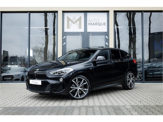 BMW X2 sDrive20i Aut. High Executive | M Sportpakket | 20" LM Velgen | Panoramadak | Harman Kardon | Head-Up Display | Navigatie incl. Apple CarPlay | Achteruitrijcamera |