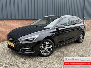 Hyundai i30 Wagon 1.5 T-GDi MHEV Premium Sky Leer/Led/Camera/2xChrome/Trekhaak