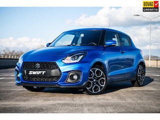 Suzuki Swift 1.4 Sport Smart Hybrid | Airco/Clima | Adaptive Cruise Control | Camera | Stoelverwarming | LM Velgen |