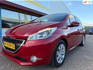 Peugeot 208 1.2 PureTech AUTOMAAT