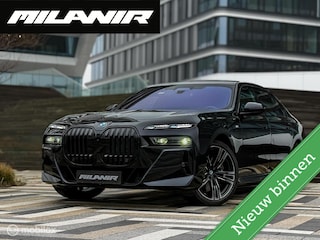 BMW i7 xDrive60 106 kWh|Theatre screen|Skylounge|Massage|HUD