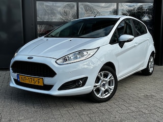 Ford Fiesta 1.0 Style Ultimate | NAVIGATIE| PARKEERSENSOREN V+A| BLUETOOTH| CRUISE CONTROL| MISTLAMPEN VOOR|